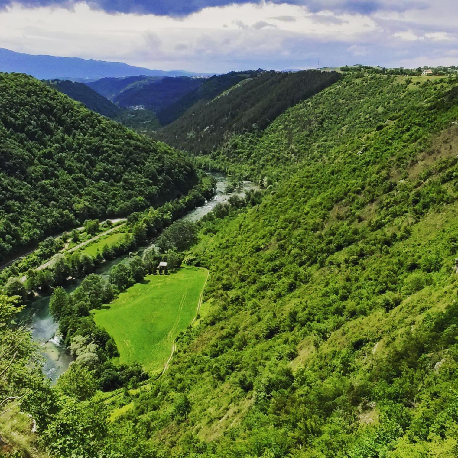 Una Canyon Paradise Bihać Esterno foto